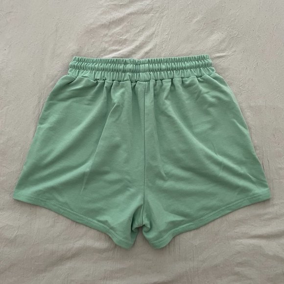 4 pairs of Blush Mark sweat shorts - Picture 3 of 11